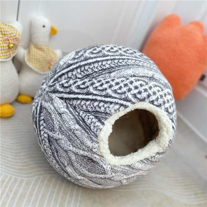 Cozy Wool-Look Cat Ball for Safe Snuggles - Ideal for Cold Afraid Cats-Cat Bed/Niche-3-Colydia