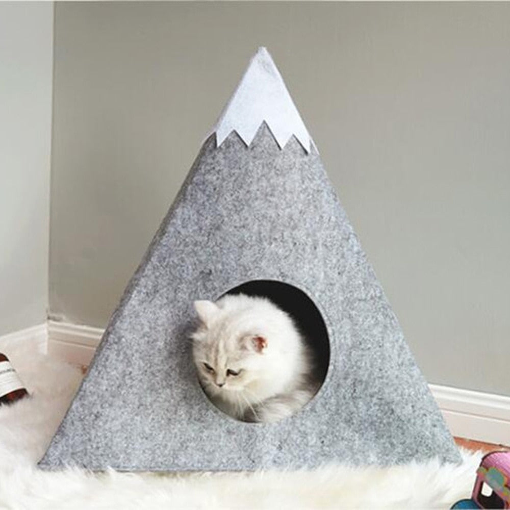 Mountain Cat Bed Pyramid Design Felt Basket with Sherpa Pillow-Cat Bed-4-Colydia