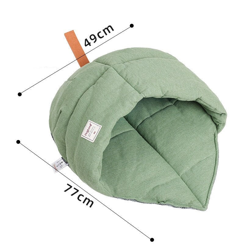 Leaf-Shaped Cozy Cat Niche Bed with Hood - Green Cotton Comfort-Cat Bed-7-Colydia