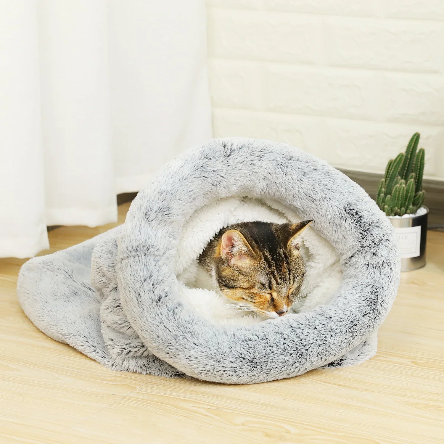 Mouse-Shaped Plush Cat Sleeping Bag - Cozy, Fun, and Easy to Clean-Cat Sleeping Bag-2-Colydia