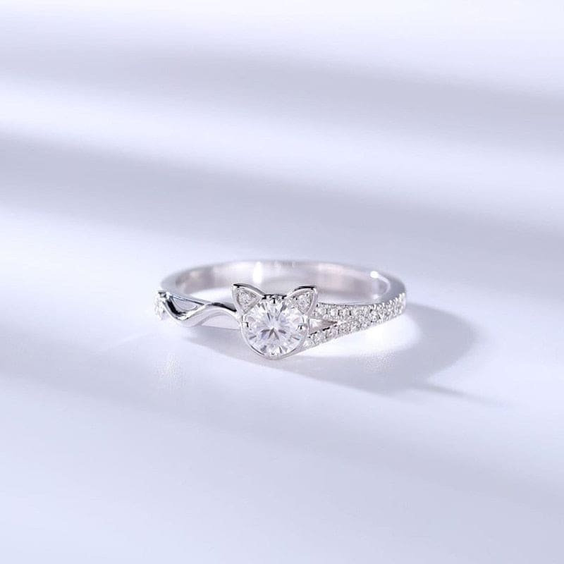 Elegant Solitaire Cat Ring with Sparkling Zirconia Stone-Cat Ring-4-Colydia