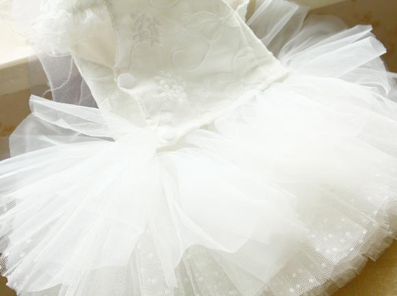 Luxurious Tulle Pet Wedding Gown with Exquisite Floral Design Collar-Pet Wedding Dress-5-Colydia