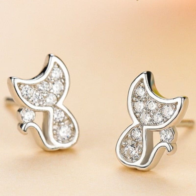 Elegant Silver Cat Earrings with Zircon Sparkle - Lightweight Design-Jewelry-2-Colydia