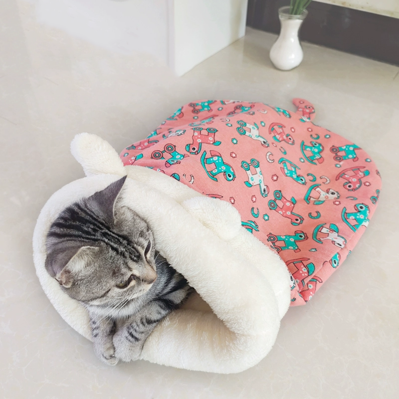 Durable and breathable cat bed for ultimate comfort.
-Colydia