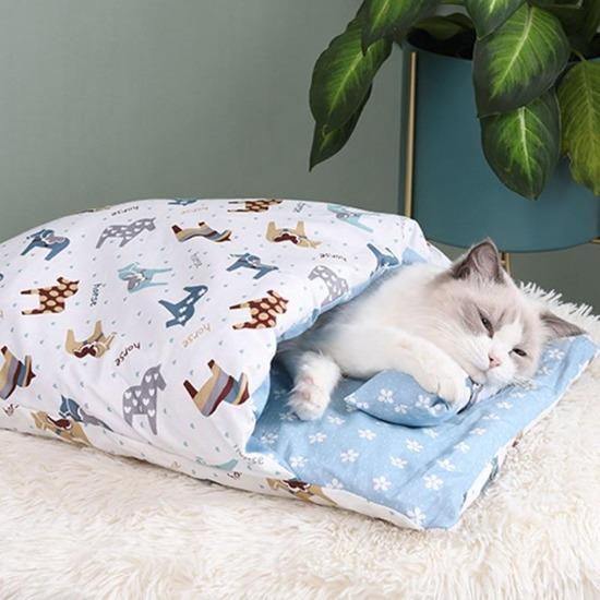 Cozy Japanese Futon-Style Pet Bed for Cats & Dogs - Washable Cover-Pet Bed-2-Colydia