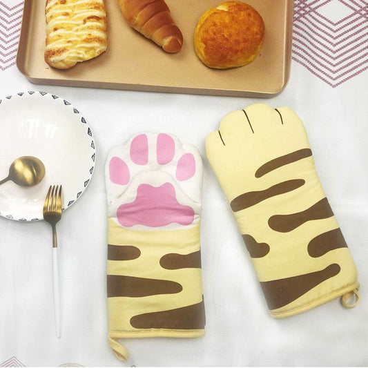 Heat Resistant Cat Paw Oven Mitt – Durable Cotton, Fun Design-Oven Mitt-1-Colydia