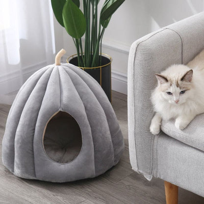 Pumpkin-Shaped Cat Bed Niche for Halloween Decor - Cozy & Stylish-Cat Bed-4-Colydia