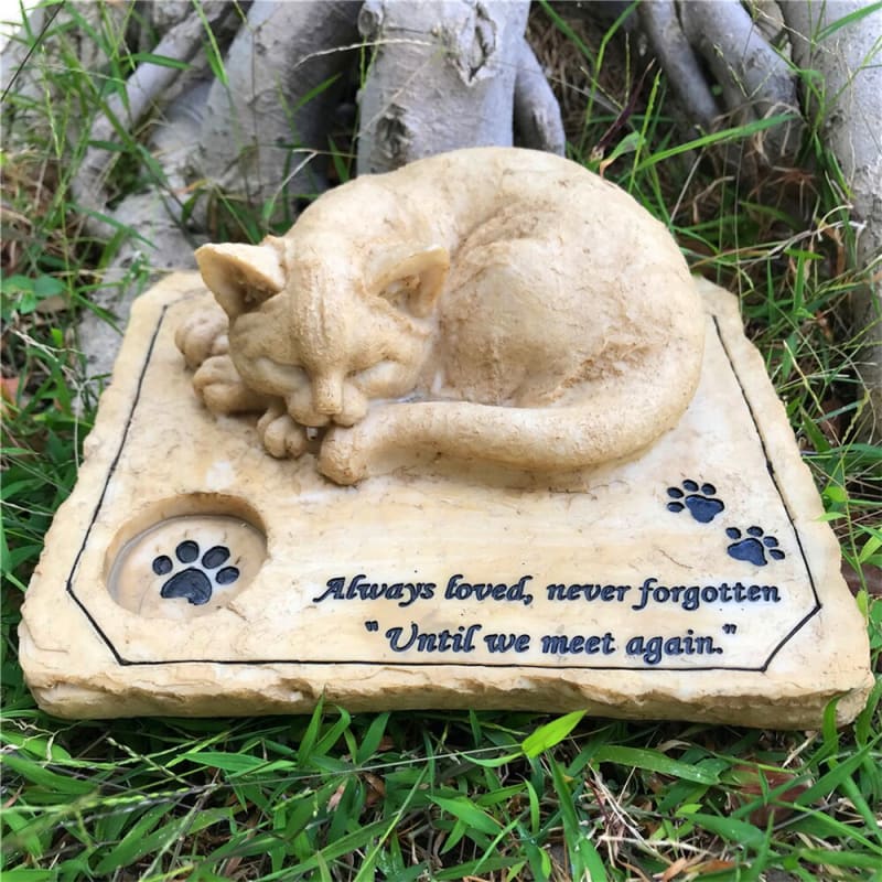 Weather-Resistant Commemorative Cat Tombstone with Candle Holder-Memorial Garden Stone-1-Colydia