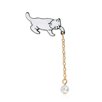 Charming White Cat Brooch with Pearl - Zinc Alloy Pin for Jackets-Brooch-4-Colydia