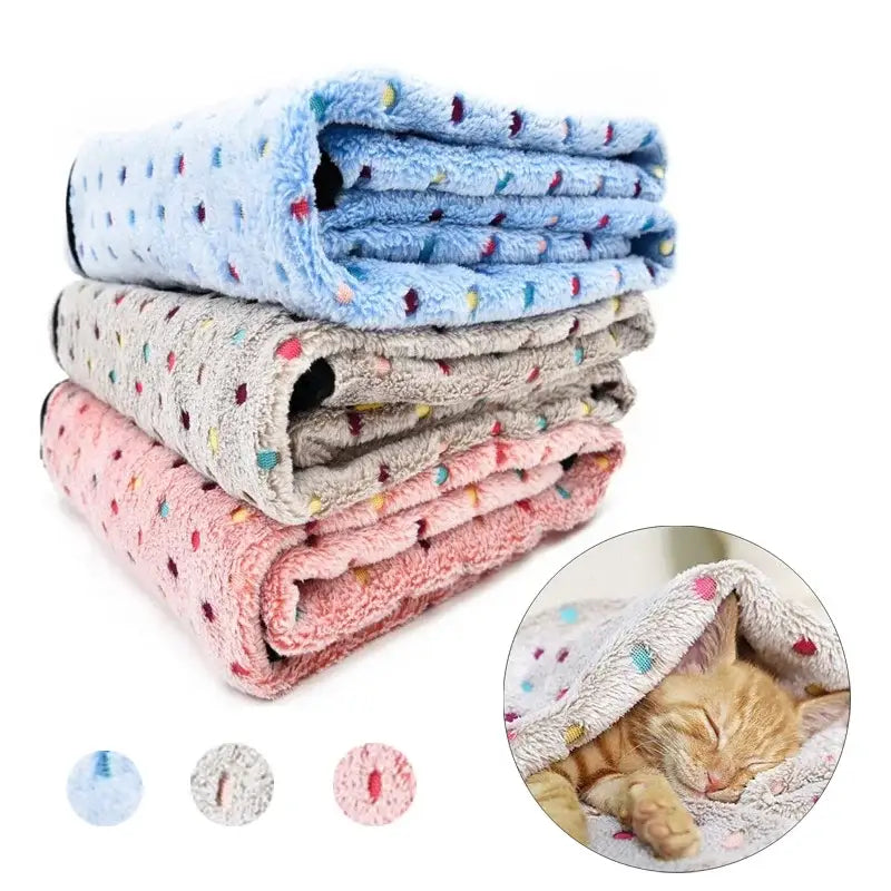 Cozy Soft Kitten Blanket | Large Fleece Throw with Polka Dots-Pet Blanket-4-Colydia