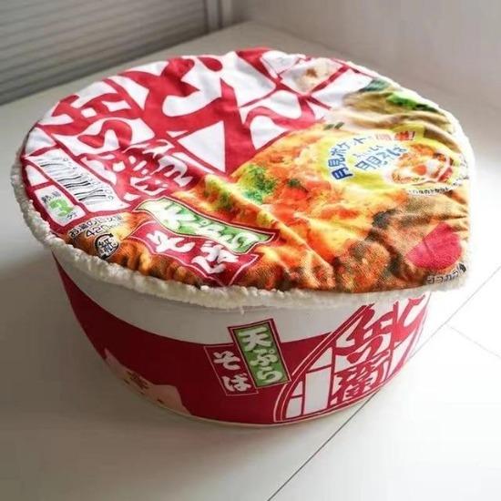 Ramen-Inspired Pet Bed with Removable Soft Noodle Print Mat-Pet Bed-Small-Ramen-3-Colydia