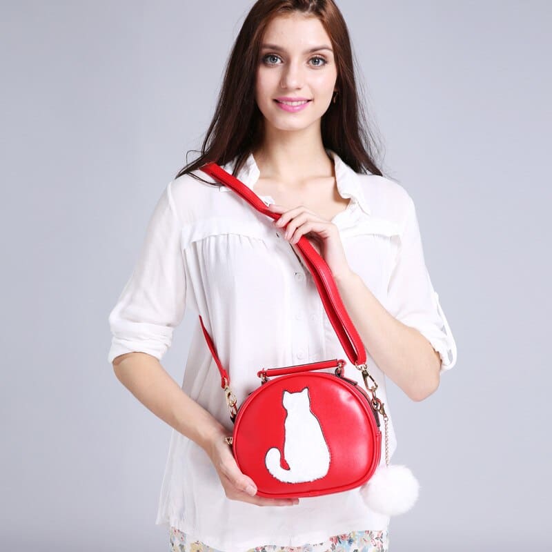 Chic Round Cat Silhouette Handbag with Pompom and PU Leather Strap-Cat-themed Handbag-3-Colydia