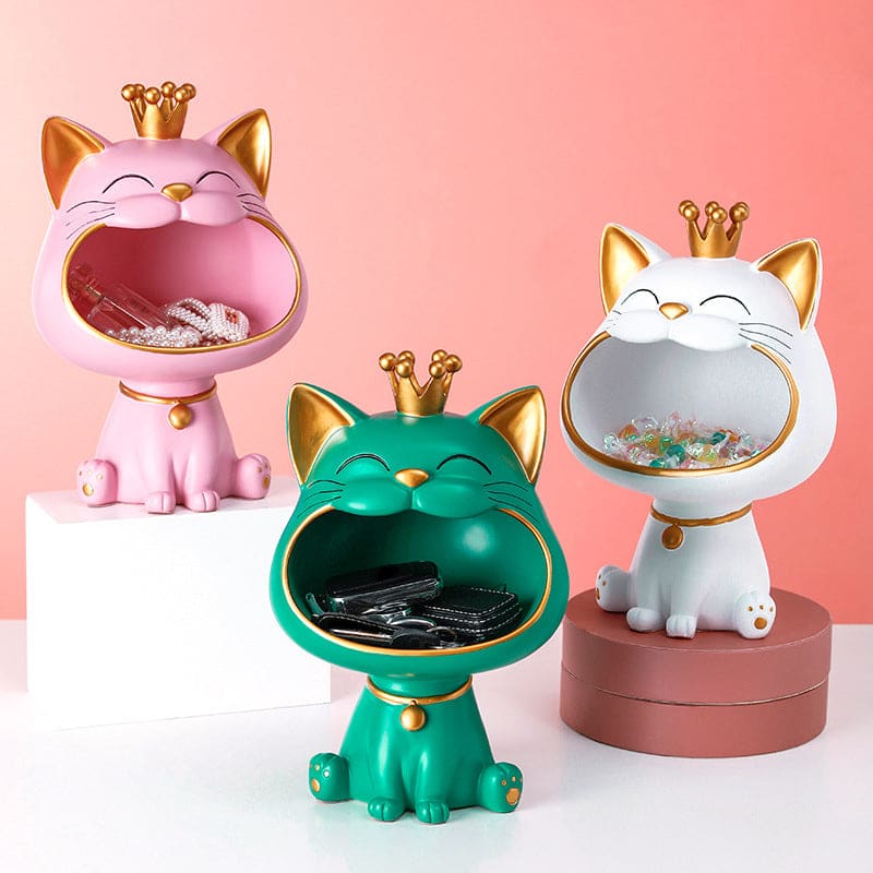 Chic Resin Cat Ashtray: Quirky Decor Piece with Open Mouth Design-Decorative Ashtray-1-Colydia